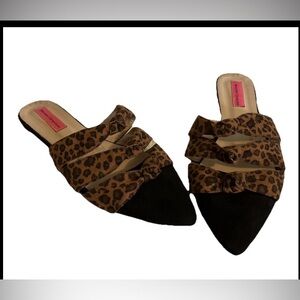 Mercedes Campuzano Leopard Print Mini Twist Woman’ Mules Flats Size 40 US 9